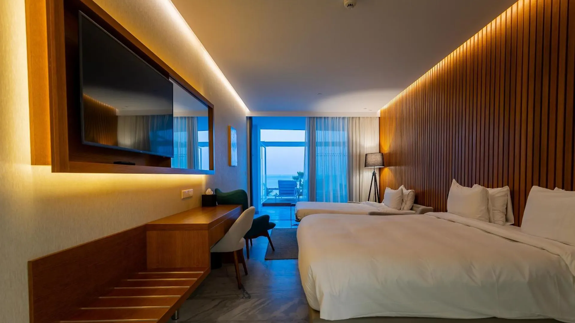 Radisson Beach Resort Larnaca