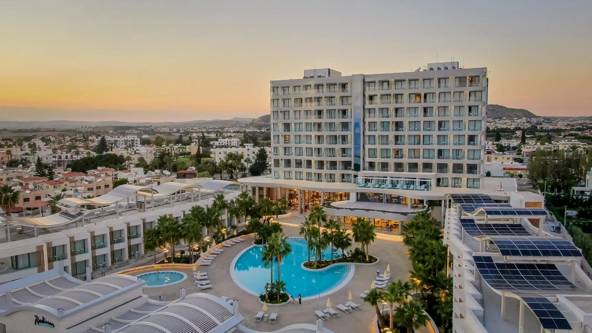 Radisson Beach Resort Larnaca