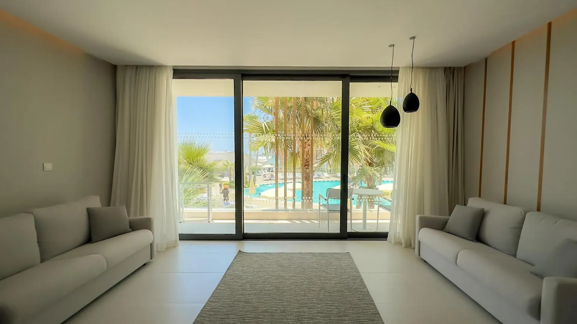 Radisson Beach Resort Larnaca Cyprus